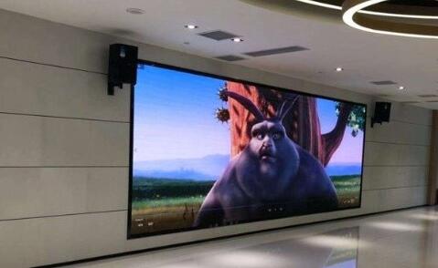 led顯示屏廠家：室內(nèi)全彩屏有哪些優(yōu)點(diǎn)？