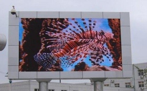 成都戶外led全彩屏遇到花屏、黑屏故障如何解決？