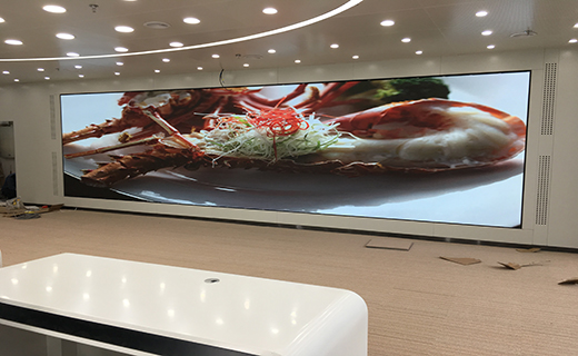 超越：清晰捕捉，細(xì)膩展現(xiàn)，視覺界限不止如此 | 成都LED顯示屏